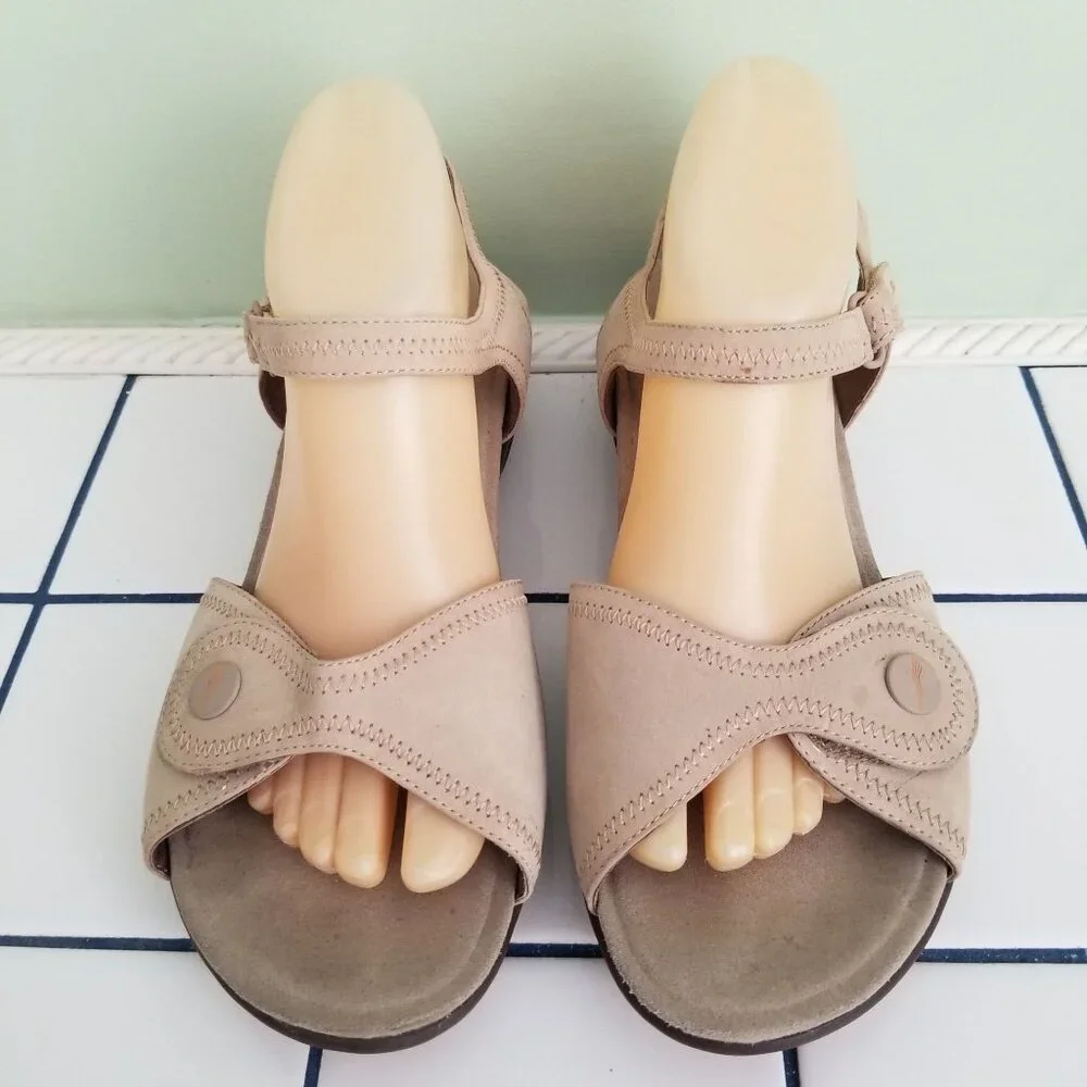 Dansko 40‎ Sand Tan Leather Sandals Platform Chunky Open Toe 9.5 10 IRIS